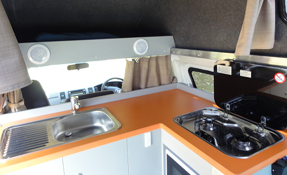 7 Easy and Tasty Meals to Make in Your Campervan 